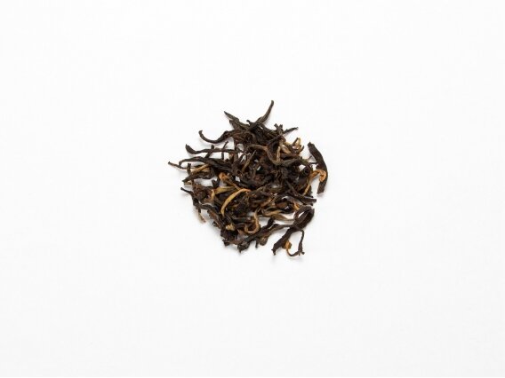 HIMALAYAN HANDROLLED BLACK TEA