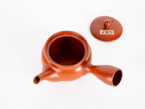 KYUSU ARBATINUKAS ,,UME” 4