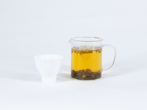 GREEN TEA WITH HERBS 2